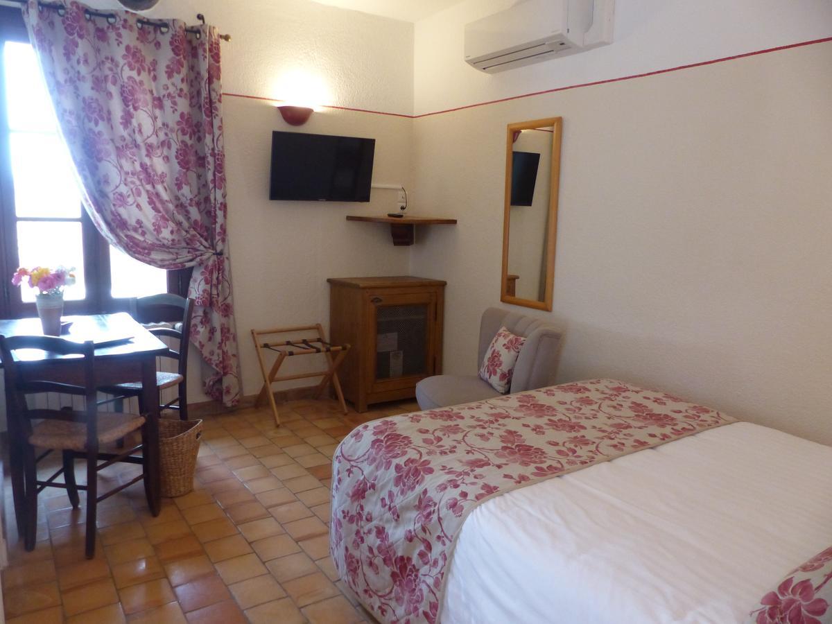 Charembeau Forcalquier Exterior foto